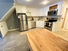 Cozy Condo in the Heart of Smugglers' Notch Resort - Image 2