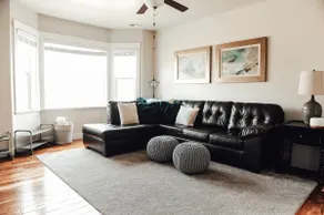 Cozy Townhome North Logan 3BD/2.5BA Sleeps 6+ - Image 3