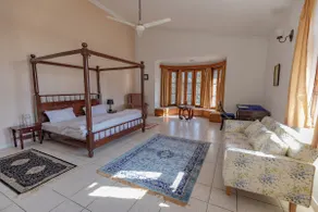 Creekside Villa - Image 2