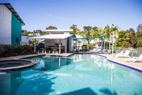 Stylish Unit, 4* Resort, Close to Noosa River - Image 5
