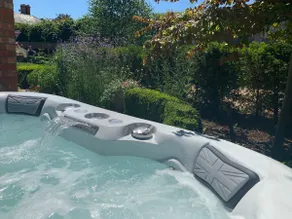 Luxury Barn conversion, 3 bed, 3 bath with hot-tub - Image 3
