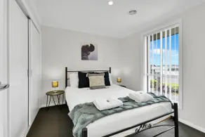 Emmaville | Pet Friendly, Modern & Convenient - Image 4