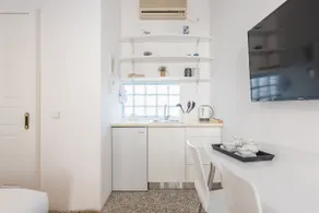 Blue Sky House In Athens - Image 5