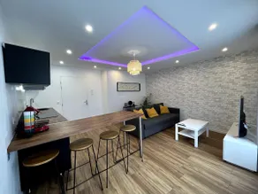 Modern apartment - Train station / hyper center - Image 5