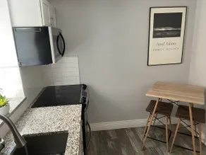 Private suite in Denver w/comfy queen bed - Image 4