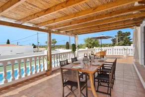 Villa with pool, 5 min walk to bars and restaurants, 10 min to beach, WIF, AC - Image 3