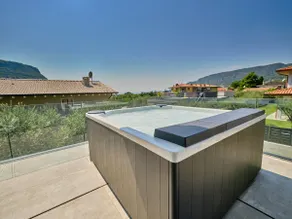 ApartmentsGarda - Aurora Deluxe - Image 5