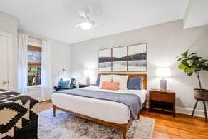 {BOHO}Stylish Stay + King Bed - Image 2