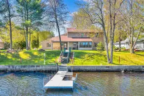 Lake Home, 100' frontage, 15 min to Sentry Golf - Image 2