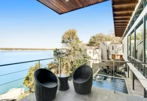 Lake Travis Waterfront Home+Dock - Image 4