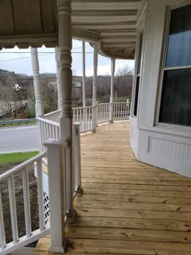 Garrett House 600 ft from 2 Bike Trails, sleeps 14 - Image 4