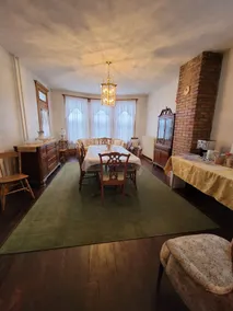 Garrett House 600 ft from 2 Bike Trails, sleeps 14 - Image 2