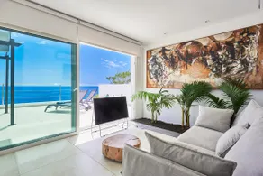 Unique apartment with 80 m terrace over the Sea - Image 4