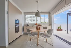 Unique apartment with 80 m terrace over the Sea - Image 2