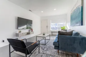 🌟 Modern, Luxurious 2BR home w 1car garage. - Image 2