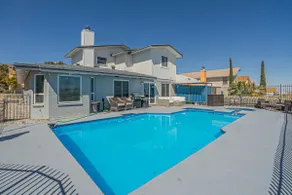 Mountain Ridge Pool House - Image 5