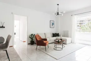 Splendid 3BR Apartment close to Olympic Stadium - Image 2