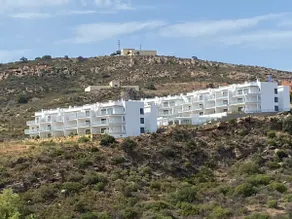 Newly built apartment with panoramic sea views - Image 3