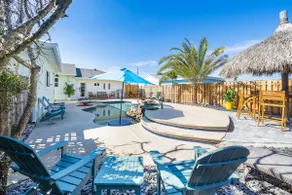 Oasis House: Heated Pool & Spa 300ft Walk to Beach - Image 5