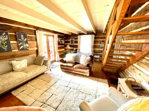 Shenandoah Log Cabin on beautiful farm - Image 3