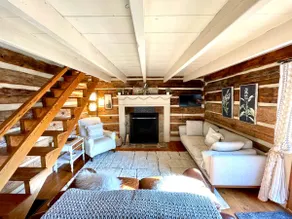 Shenandoah Log Cabin on beautiful farm - Image 4