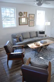 Spacious Modern Farmhouse Close to the Beach - Image 3