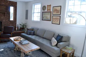 Spacious Modern Farmhouse Close to the Beach - Image 2