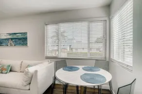 Modern Coronado Coastal Stay | Dog Friendly - Image 5