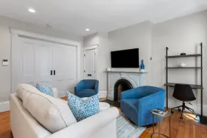 Large 1+bed in historic Charlestown, Boston! - Image 4