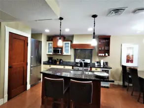Spacious 1 Bedroom condo at premium Resort and Spa - Image 5