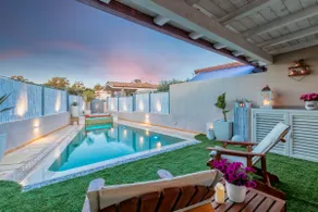SUNSET BAY POOL VILLA SARDINIA with private heated pool, jacuzzi, counter-current swimming - Image 5