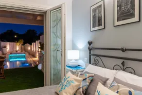 SUNSET BAY POOL VILLA SARDINIA with private heated pool, jacuzzi, counter-current swimming - Image 2