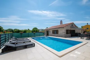 Haus Plum by 22Estates - Image 5