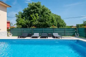 Haus Plum by 22Estates - Image 3