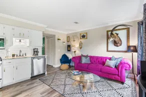 Lakefront Walk-In Condo - “The Posh Pad” - Image 4
