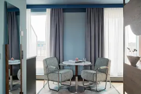 Terrace Suite – Panoramic View at Schwan Locke - Image 4