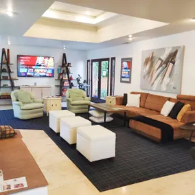 Skyhill Oasis New Lux Modern Home at Universal - Image 2