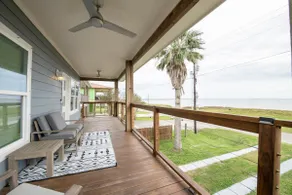 Wedgewood on the Bay • Waterfront Retreat - Image 5
