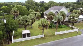 4BR Private Dock, Warm Spring Canal, Kayaks, Canoe - Image 4