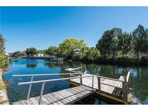 4BR Private Dock, Warm Spring Canal, Kayaks, Canoe - Image 5