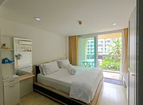 The Royal Place Service Apartments - Image 2