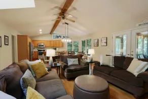 Game Room~Grill~Walk to Most Amenities - Image 4