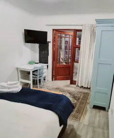 Carlton cottage-SOLAR is available for devices - Image 3