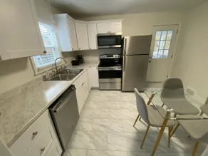 Home Near HPU-Furniture Market-High Point Hospital - Image 3