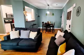 Cozy Pittsburg Atlanta Bungalow - Image 5