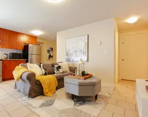 Burnaby Cozy suite Near Skytrain - Image 2