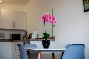 Sigma Apartment 6 - Image 4