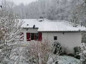 Maison de charme Nature et Rivière au pays basque - Image 5