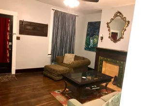 Eclectic Historic Sunny Vista Home with City Views, Northshore - Image 3