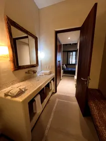 Gorgeous sea Villa. - Image 3